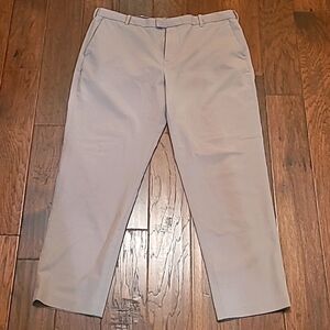 Van Heusen Flex pants, flat front, straight fit size 40x32
